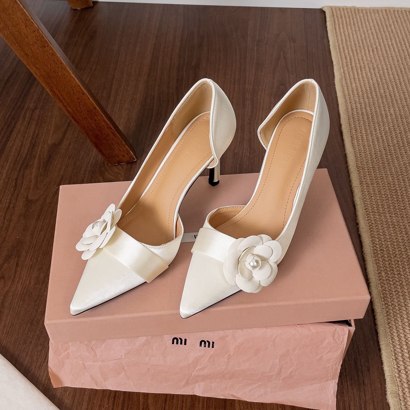 Women Formal Wear Footwear - Satin Pointed Stiletto Pumps Women Floral