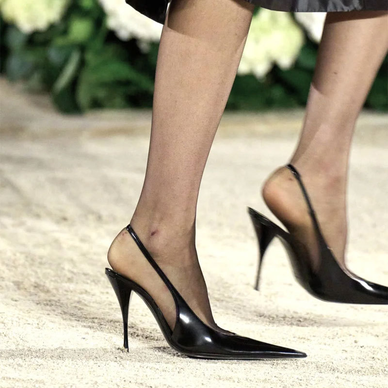 Elegant Nude Gloss Patent Leat - Slingback Heel Formal ulasan dan harga
