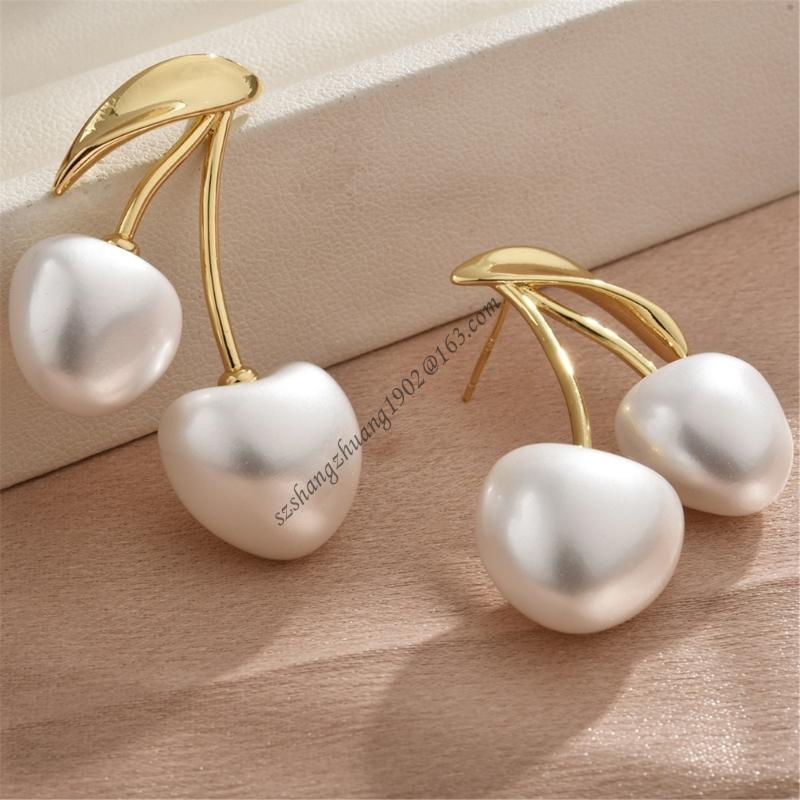 Cherries Blossom Pearls Ear Je - Women Formal Event Wear ulasan dan harga